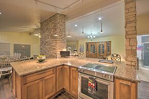 Malakoff Lakefront Home: Golf Course On-site!