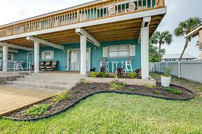 Private Dock: Charming & Spacious Rockport Abode!