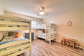 Private Dock: Charming & Spacious Rockport Abode!