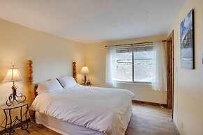 Crested Butte Condo w/ Pool Access: Walk to Slopes