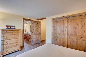 Crested Butte Condo w/ Pool Access: Walk to Slopes