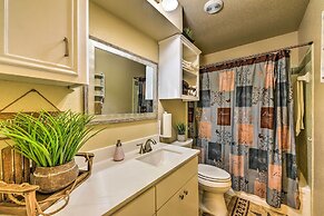 Spacious Conroe Home w/ Foosball & Pool Table!