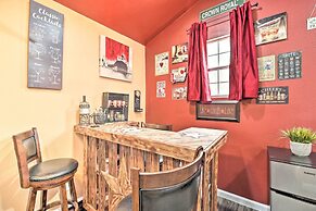 Spacious Conroe Home w/ Foosball & Pool Table!