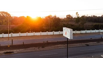 Hotel & RV PARK Rosa Evelyn