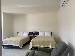 Hotel & RV PARK Rosa Evelyn