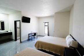 Hotel & RV PARK Rosa Evelyn