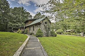 Creekside Berkeley Springs Cabin on 35 Acres!