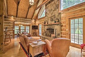 Creekside Berkeley Springs Cabin on 35 Acres!