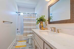 Bayfront Dauphin Island Home w/ Beach Access!