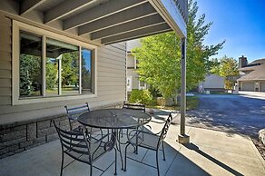 Grand Lake Condo w/ Balcony - 1 Block to Water!