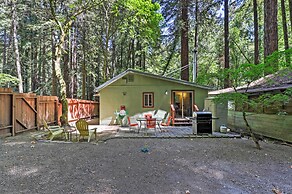 Quiet Cottage w/ Redwood Forest Views & Deck!