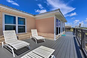 Lovely Dauphin Island Cottage w/ Deck & Gulf Views