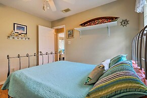 Lovely Dauphin Island Cottage w/ Deck & Gulf Views