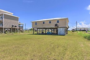 Lovely Dauphin Island Cottage w/ Deck & Gulf Views