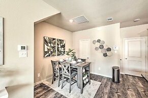 Brand-new Townhome Near Unt/twu & The Square!