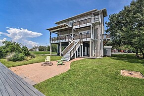 Secluded Seabrook Waterfront Home w/ Patio!