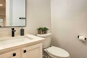 13 Mi to Dtwn Denver: Northglenn Townhome w/ Patio