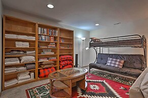 Vernon Township Condo Near Golfing + Skiing!