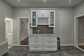 Beautifully Renovated Beach House w/ Fenced Patio!