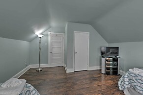 Beautifully Renovated Beach House w/ Fenced Patio!