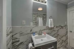 Beautifully Renovated Beach House w/ Fenced Patio!