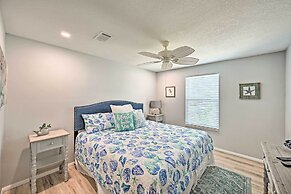 Modern Retreat With Pool Near Vanderbilt Beach!