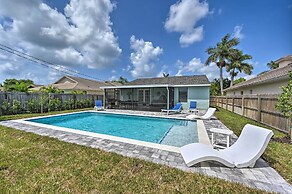 Modern Retreat With Pool Near Vanderbilt Beach!