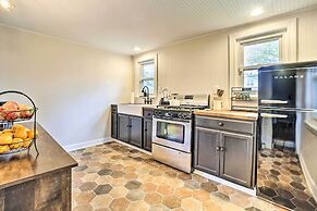 Welcoming Columbus Retreat: 5 Mi to Downtown!