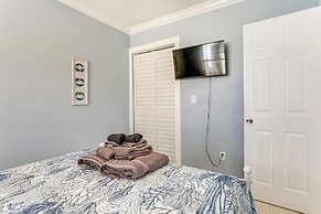 Indian Rocks Beach Duplex, Close to Beaches!
