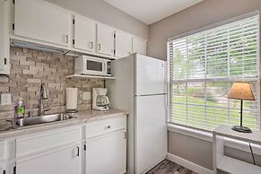 Branson Studio: 3 Mi to Ozark Hills Winery