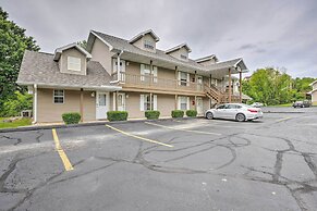 Branson Studio: 3 Mi to Ozark Hills Winery