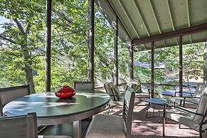 Resort Perks: Updated Osage Beach Home!