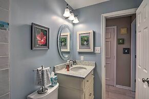 Walk to Shore & Dining: Midtown Ocean City Gem