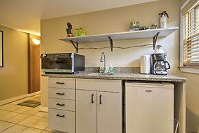 Harpers Ferry Apartment w/ Private Pool & Hot Tub!