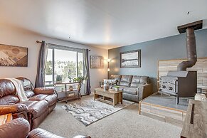 Near Red Rocks, Hiking & Skiing: Kittredge Condo!