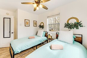 Deck, Fire Pit & Pool Access at Poconos Retreat!