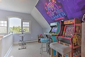 Large Yard + Games: Edgewater Escape in Paupack!