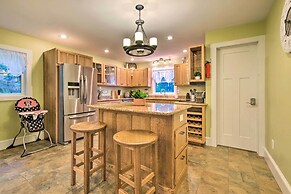 Large Yard + Games: Edgewater Escape in Paupack!