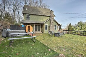 Large Yard + Games: Edgewater Escape in Paupack!