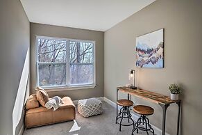 Charming Retreat w/ Mtn Views: Walkable Location!