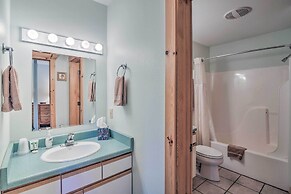 Peaceful Leadville Retreat w/ Covered Deck!