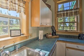 Peaceful Leadville Retreat w/ Covered Deck!