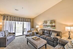 Charming Condo w/ Balcony, Near Branson Strip