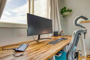 Walk to Empower Field: Townhome w/ Hot Tub!