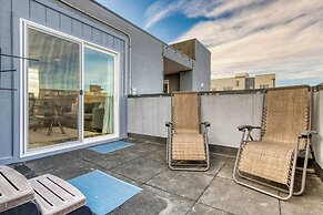 Walk to Empower Field: Townhome w/ Hot Tub!