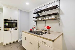 Pet-friendly Paradise w/ Pool ~ 6 Mi to Beach!