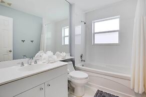 Pet-friendly Paradise w/ Pool ~ 6 Mi to Beach!