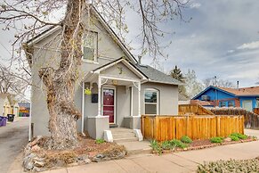 2 Mi to Washington Park: Convenient Denver Home!