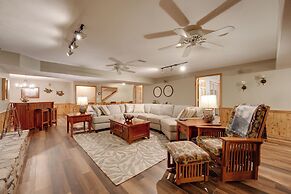 Lakefront Home w/ Fishing Dock & Fire Table!