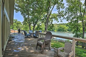 Lakefront Home w/ Fishing Dock & Fire Table!